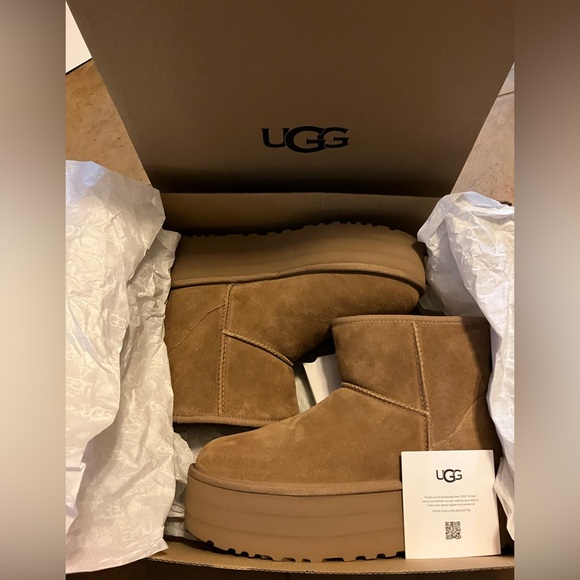 UGG Shoes - Brand New In Original Box~UGG CLASSIC MINI PLATFORM~Women’s Sz. 9